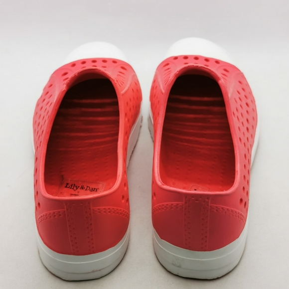 Lily & Dan Water Shoes Kids Pink White sz 3 Lightweight no laceup slip on As New - Picture 5 of 8
